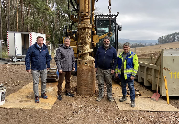 Versuchsbohrung Hahnenberg